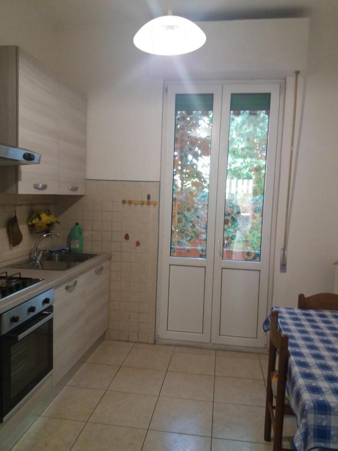Casa vacanze Lida Marina Di Carrara Exterior foto