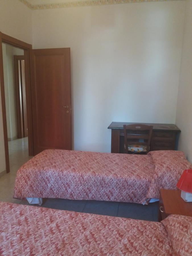 Casa vacanze Lida Marina Di Carrara Exterior foto
